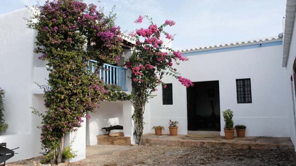 Visita a Es Trull de ca n'Andreu. Una Preciosa casa payesa del siglo XVII situada en el pueblo de Sant Carles de Peralta. ibiza